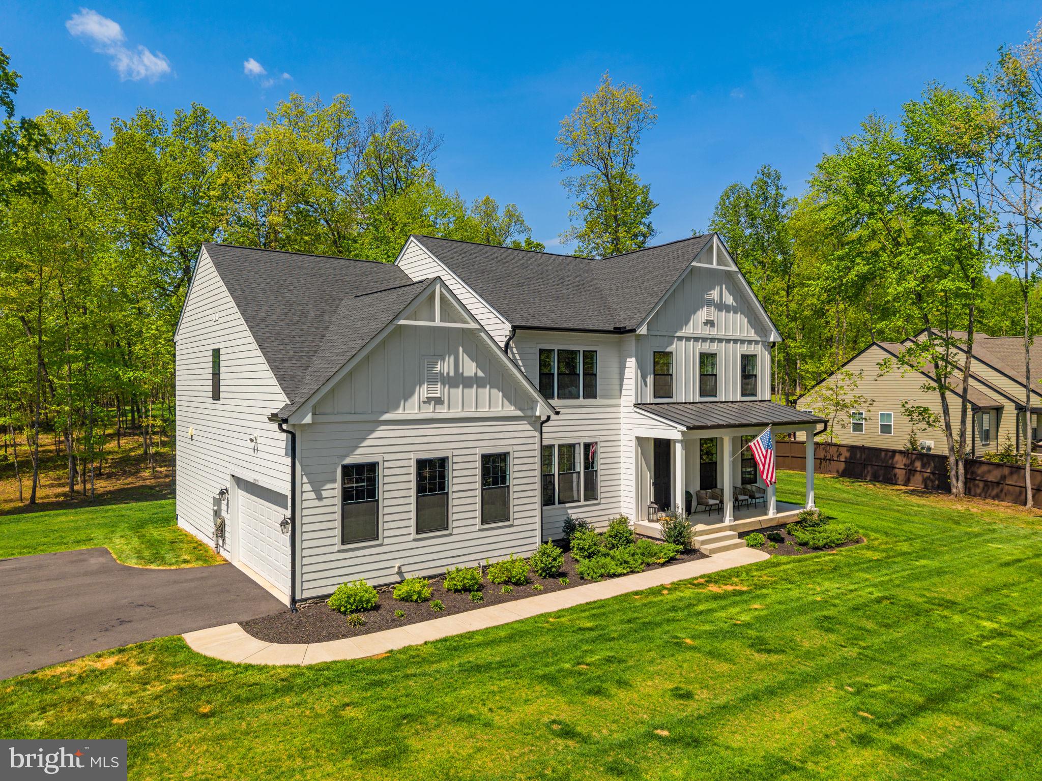 THE RESERVE AT FALLEN OAKS - Residential