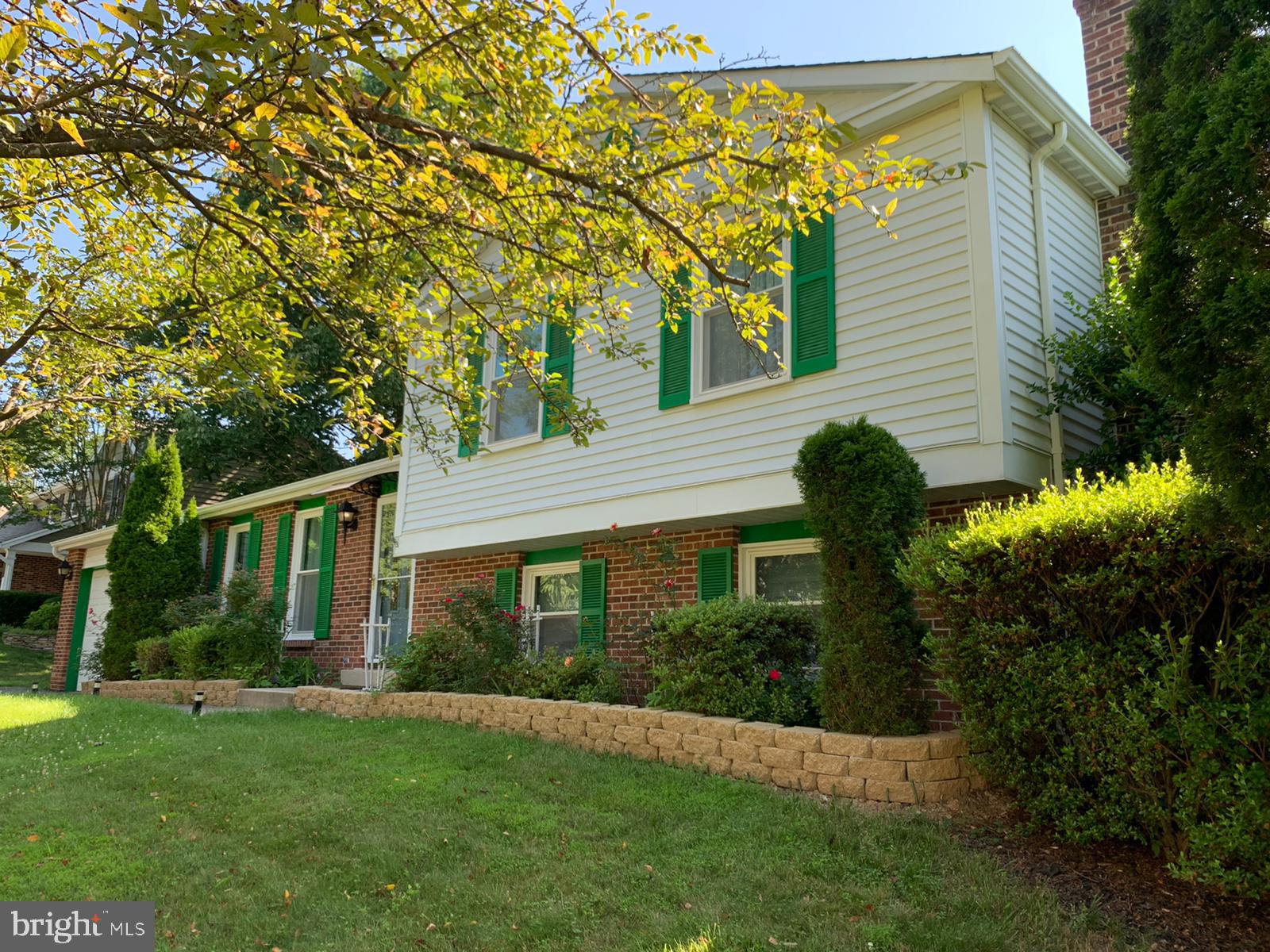 WATKINS MEADOWS - Residential Lease