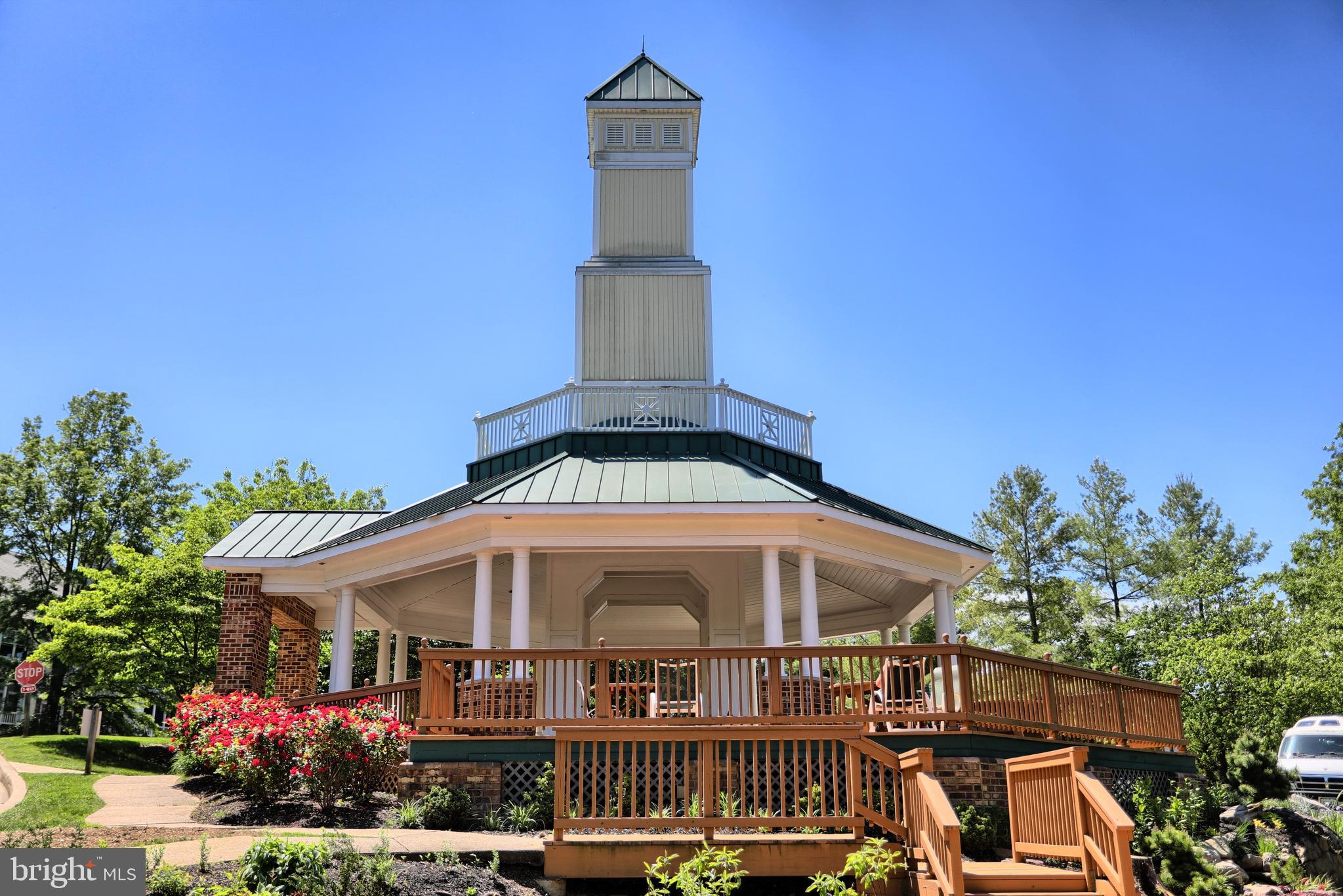 ENGLISH COUNTRY MANOR - Residential