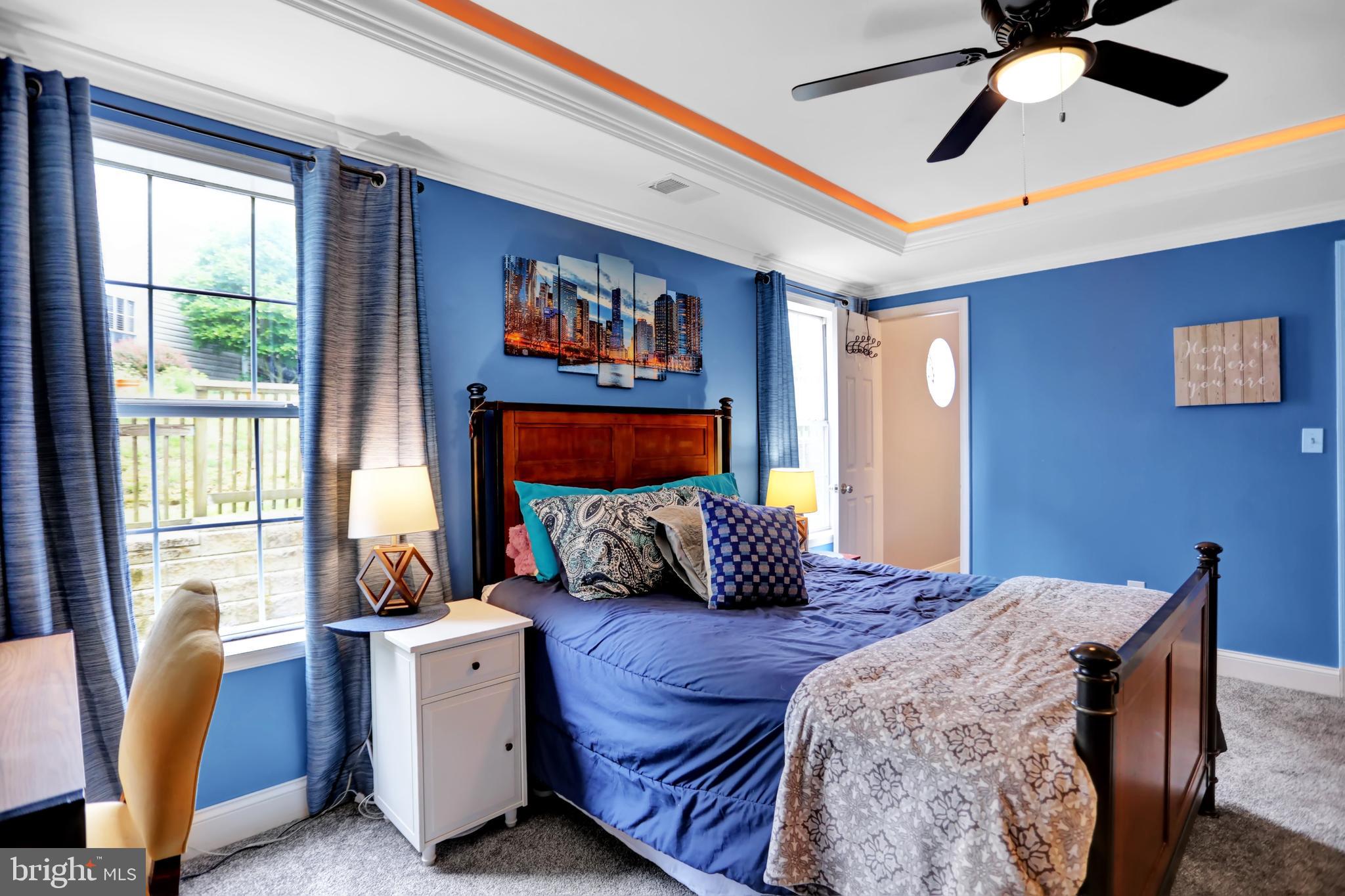 ENGLISH COUNTRY MANOR - Residential