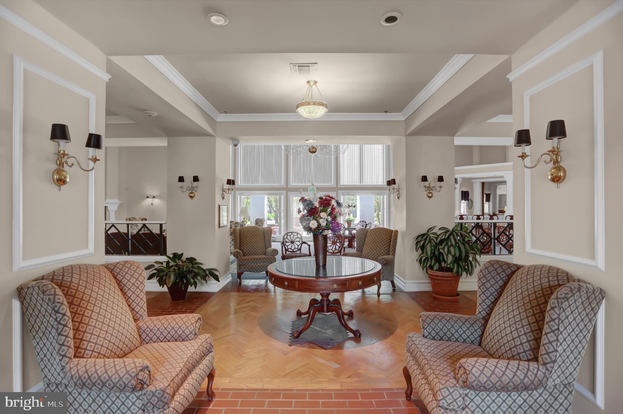 ENGLISH COUNTRY MANOR - Residential