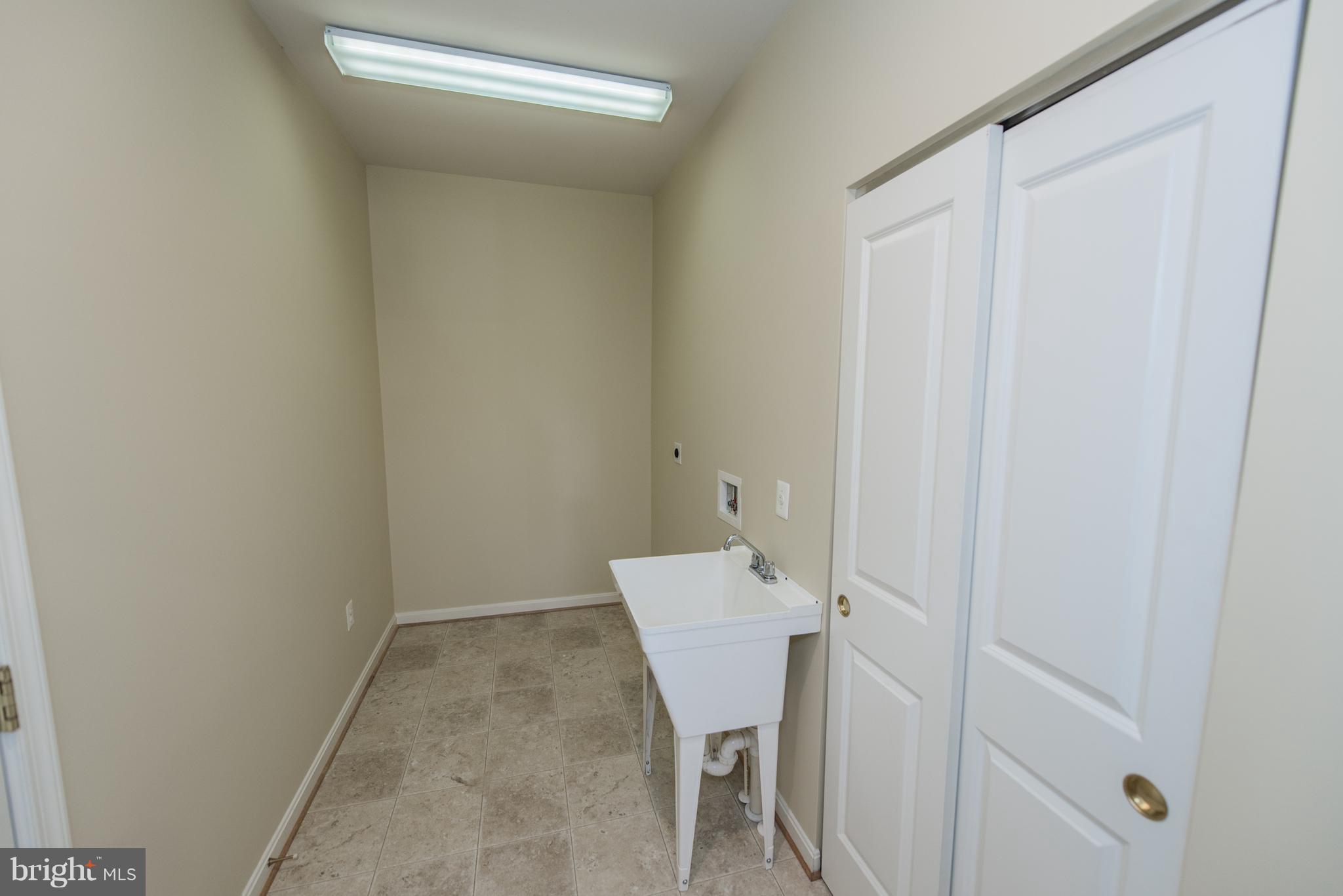 THE LAKES AT MARTINSBURG - Residential