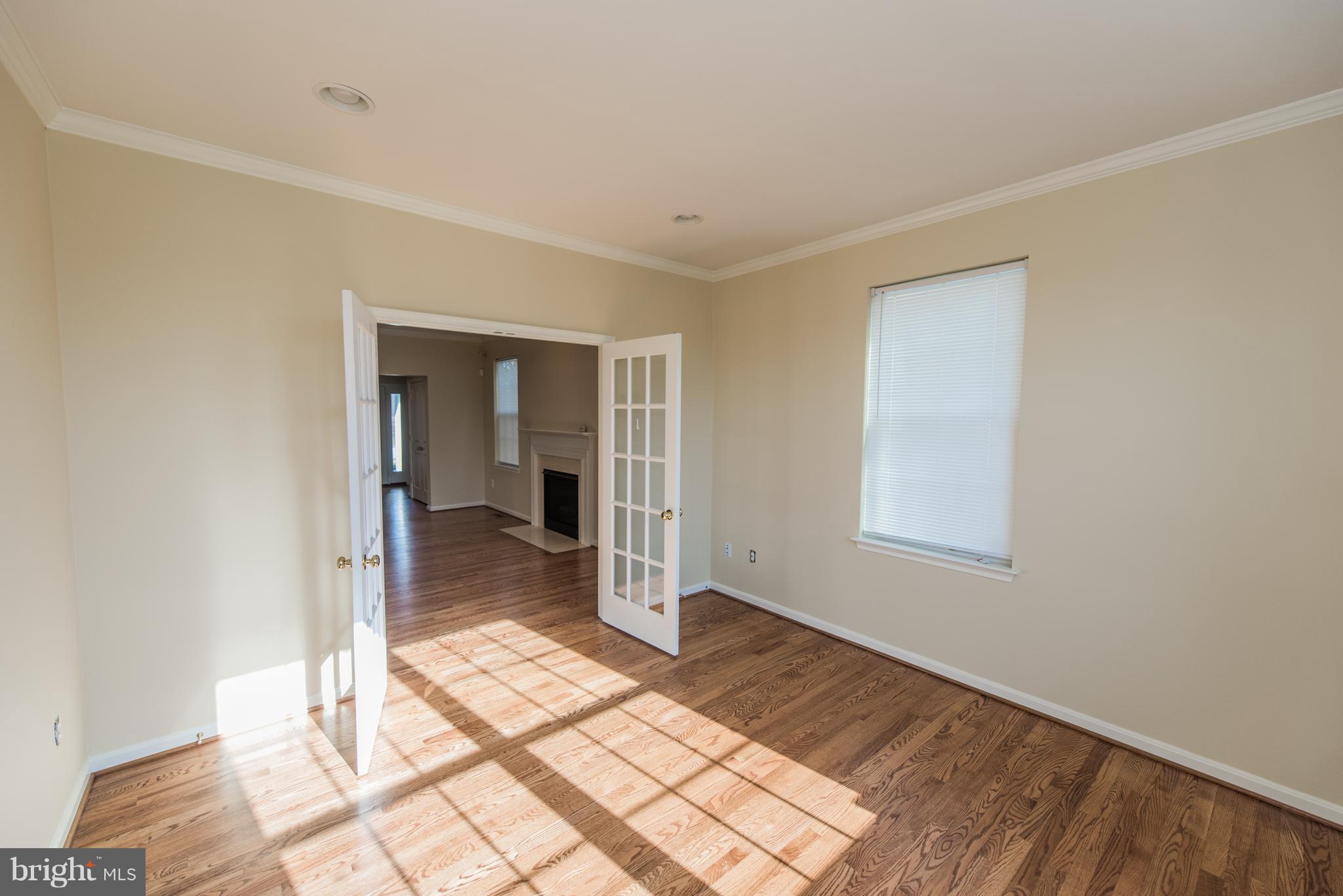 THE LAKES AT MARTINSBURG - Residential