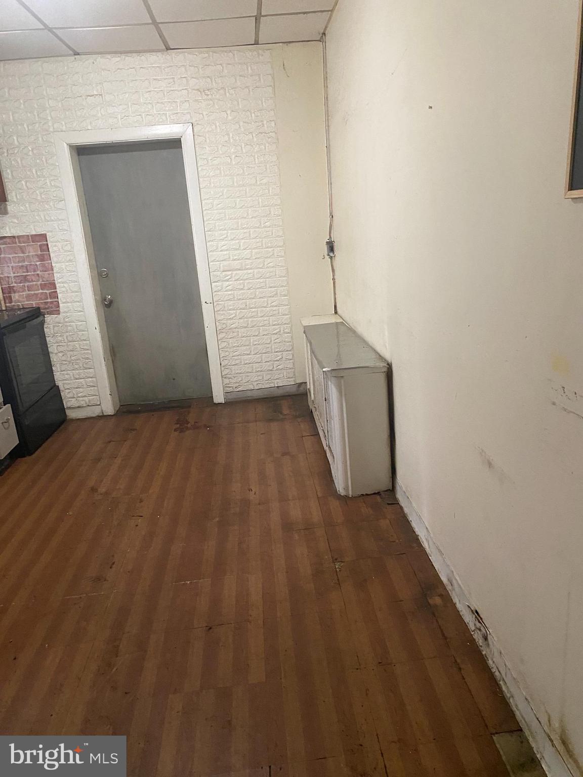 610 E MAIN STREET