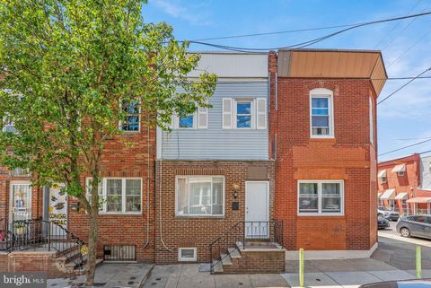 Townhouse For Sale - 2302 S Mildred Street<br/> PHILADELPHIA, PA 19148