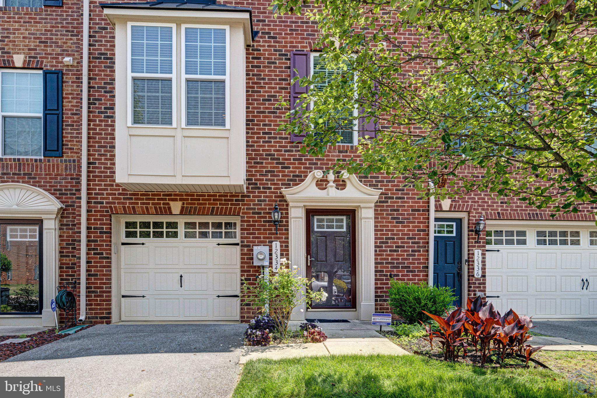 ADAMS CROSSING - Residential