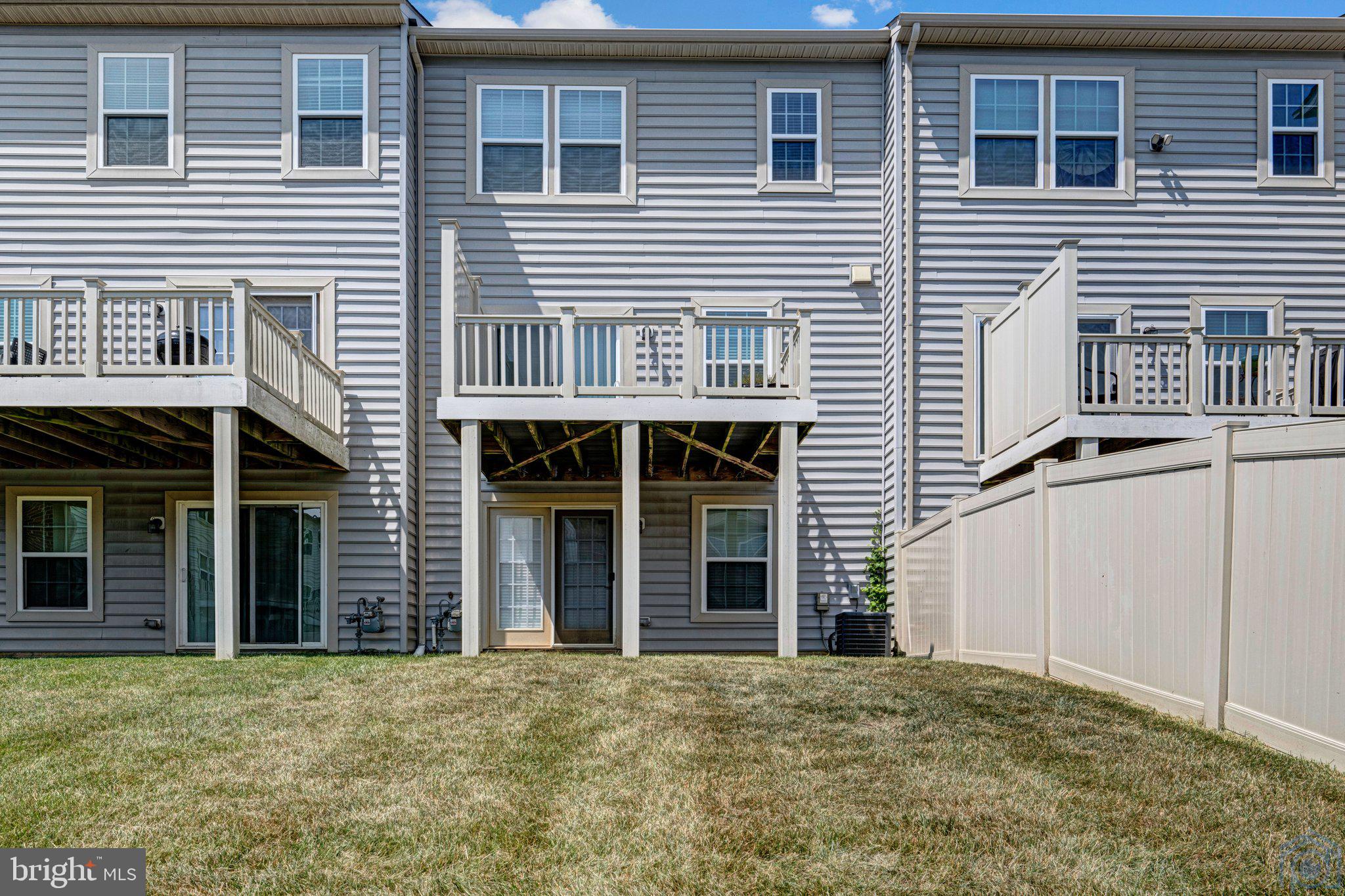 ADAMS CROSSING - Residential