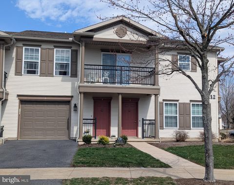 Condo For Sale - 112-G Alma Mater Court<br/> Centre County, STATE COLLEGE, PA 16803