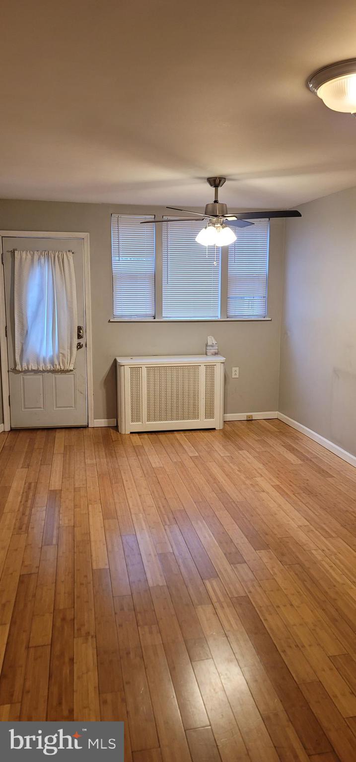 QUEEN VILLAGE - Residential Lease