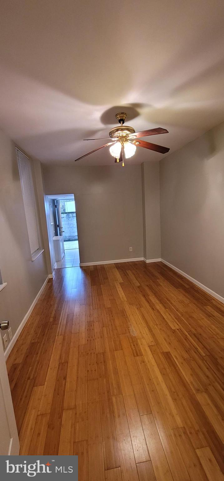 QUEEN VILLAGE - Residential Lease