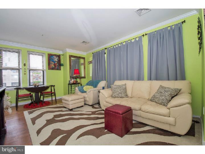 ***NEW PRICE with LOW CONDO FEES makes this a great buy*** Here is your opportunity to own in the heart of the City at a great price! Presenting a stylish Chestnut View condo in the highly desirable Rittenhouse Square featuring LOW monthly fees, newly upgraded elevators, a secured entrance, surveillance cameras, on-site laundry and more! You are just steps away from fabulous eateries, shops, entertainment, parks, and the business district and public transportation you crave. This wonderful condo has a long hallway featuring beautiful hardwood floors and the capability to create superb storage options. The bath has been remodeled and has newer fixtures and modern tile on the wall and floor. The sun-filled kitchen boasts stainless steel appliances and granite countertops. The gorgeous crown molding, quiet interior, and large windows on 3 sides showcase the City views and add to the beauty and allure of city living. This great condo is in a convenient, central location and boasts a Walk Score of 100, Transit Score of 100, and Bike Score of 98.