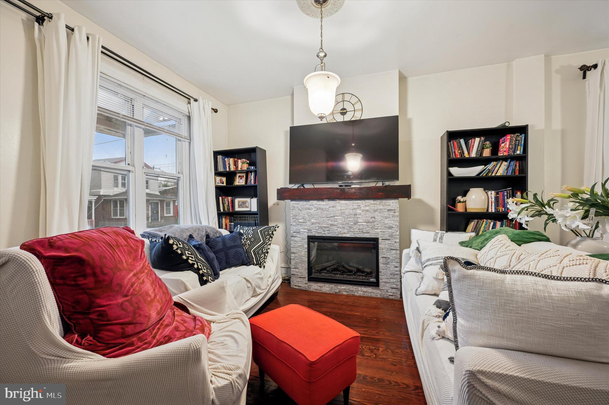 NORTHWOOD - Residential