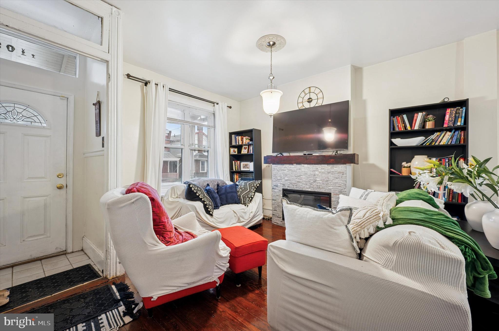 NORTHWOOD - Residential