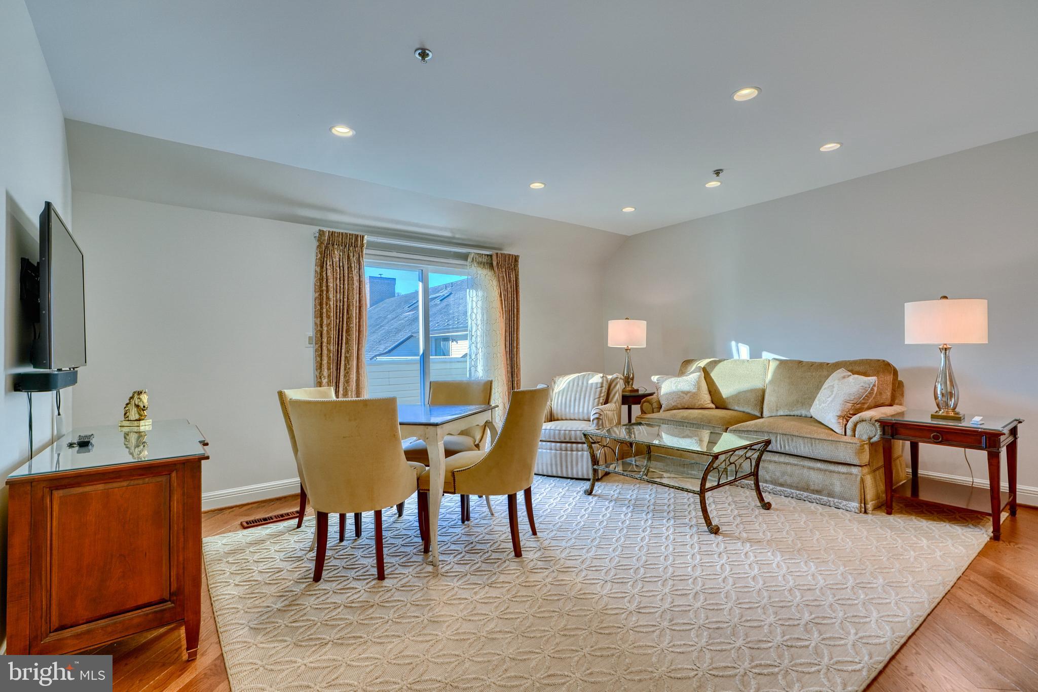 THE RISTEAU - Residential