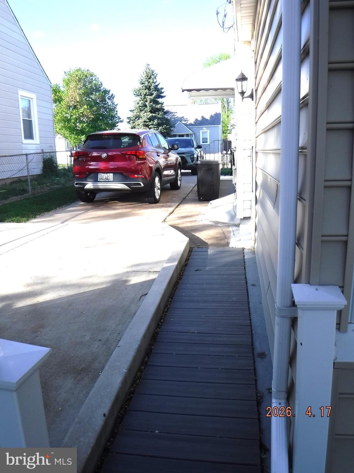 EASTERN TERRACE - Residential