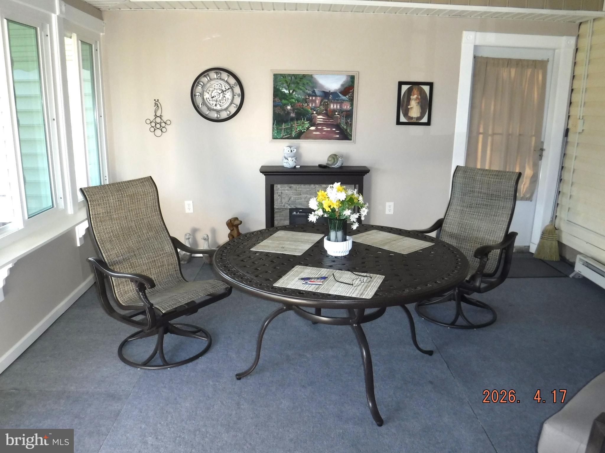 EASTERN TERRACE - Residential