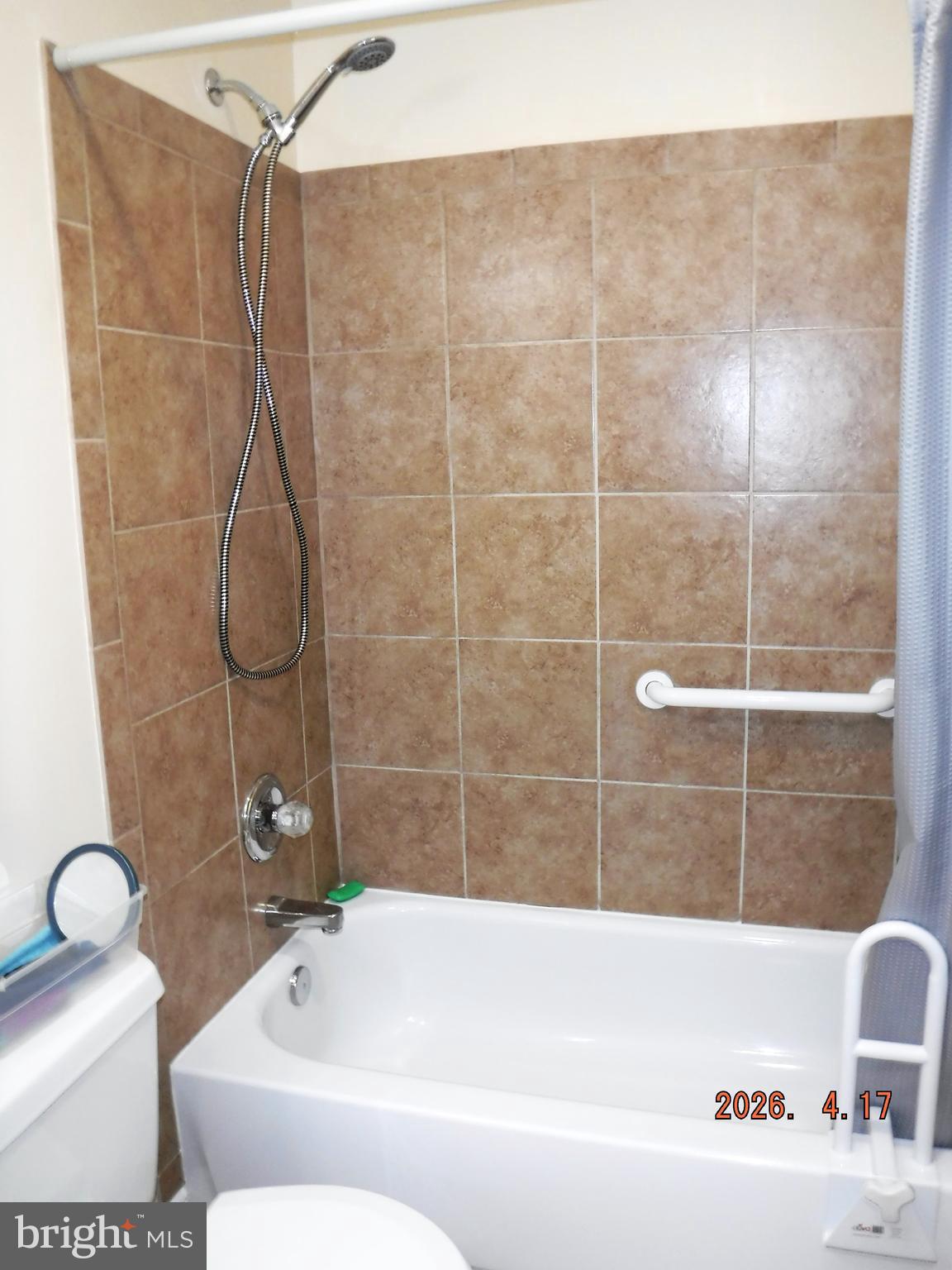 EASTERN TERRACE - Residential