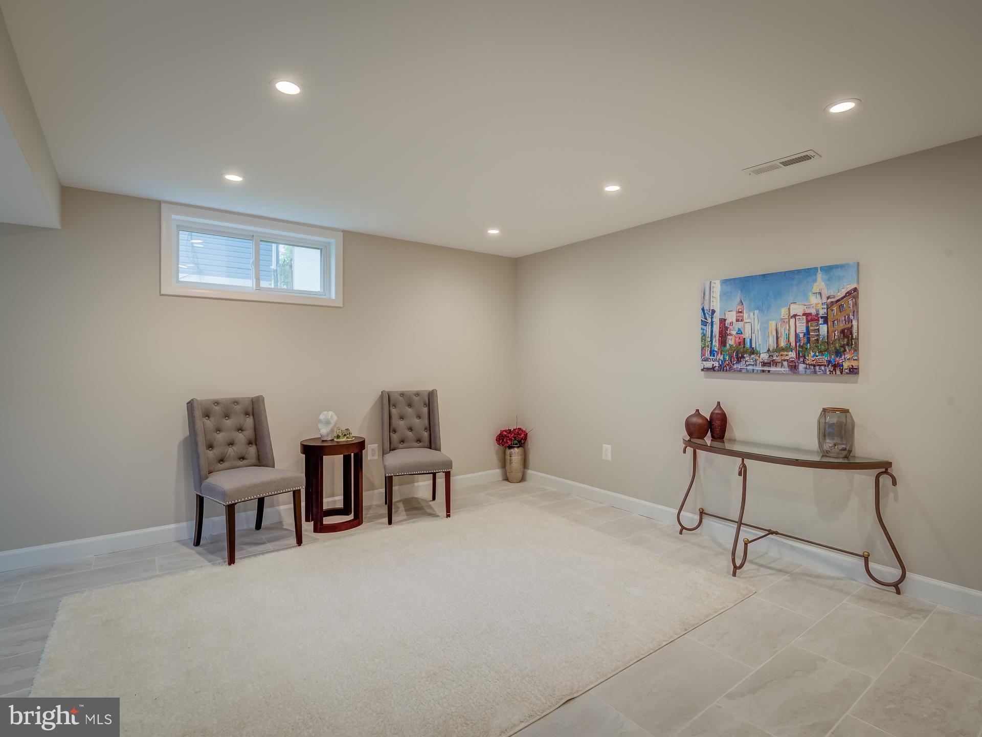 PEPPER MILL VILLAGE - Residential