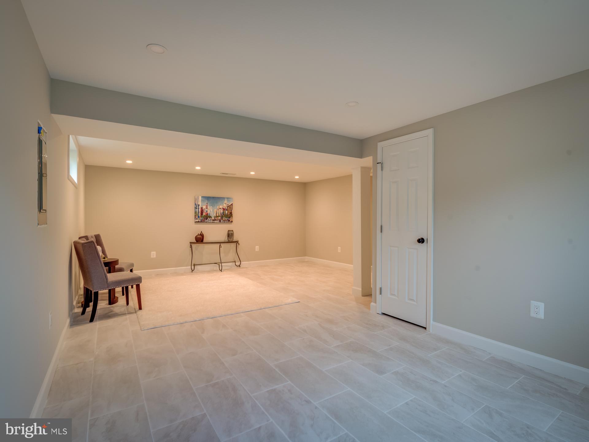 PEPPER MILL VILLAGE - Residential