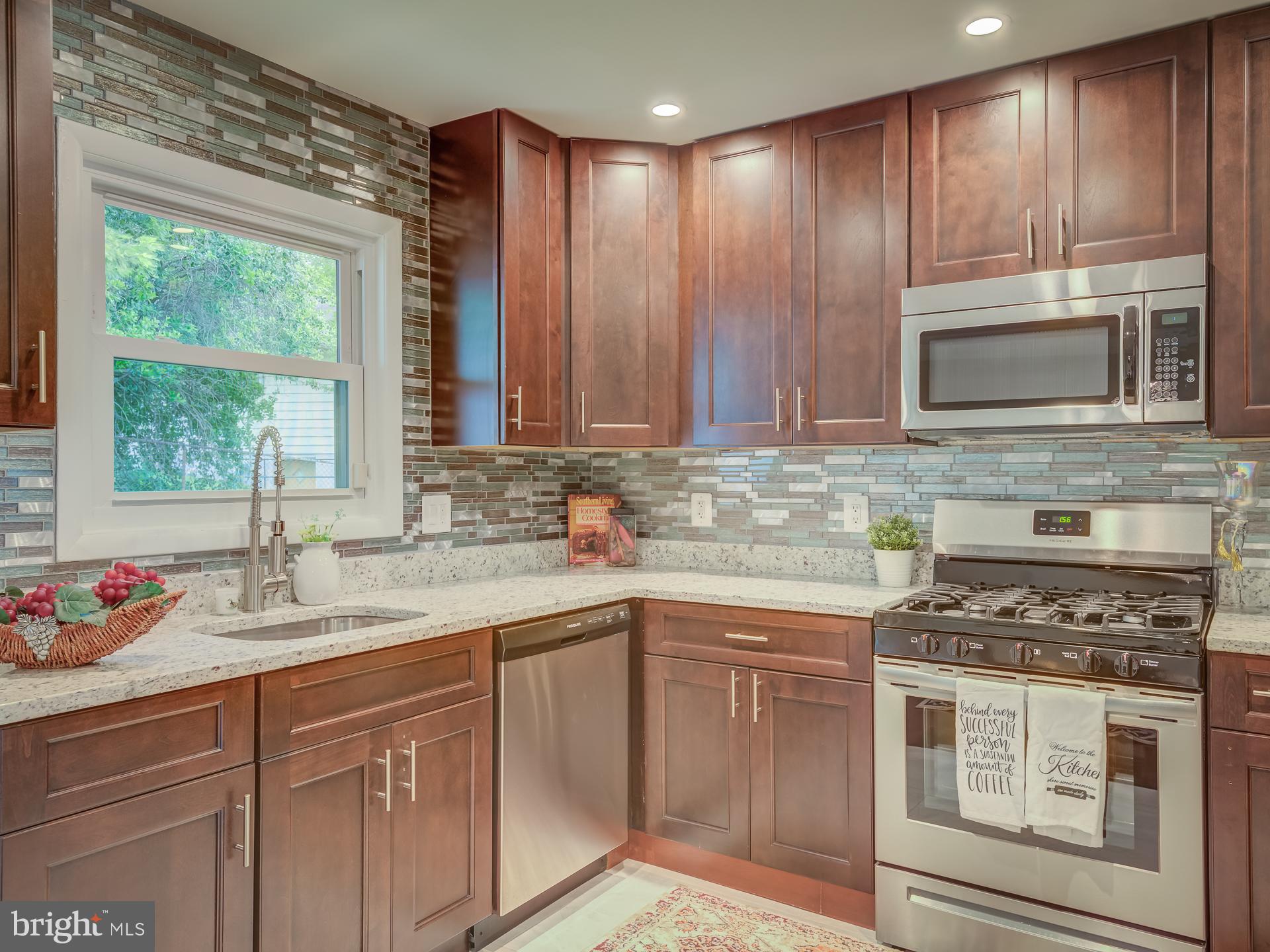 PEPPER MILL VILLAGE - Residential