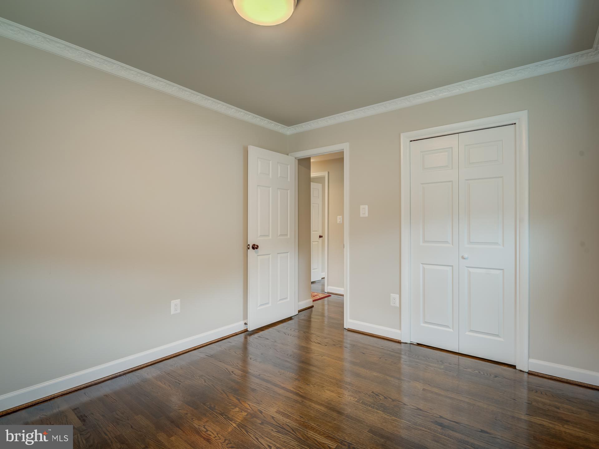 PEPPER MILL VILLAGE - Residential