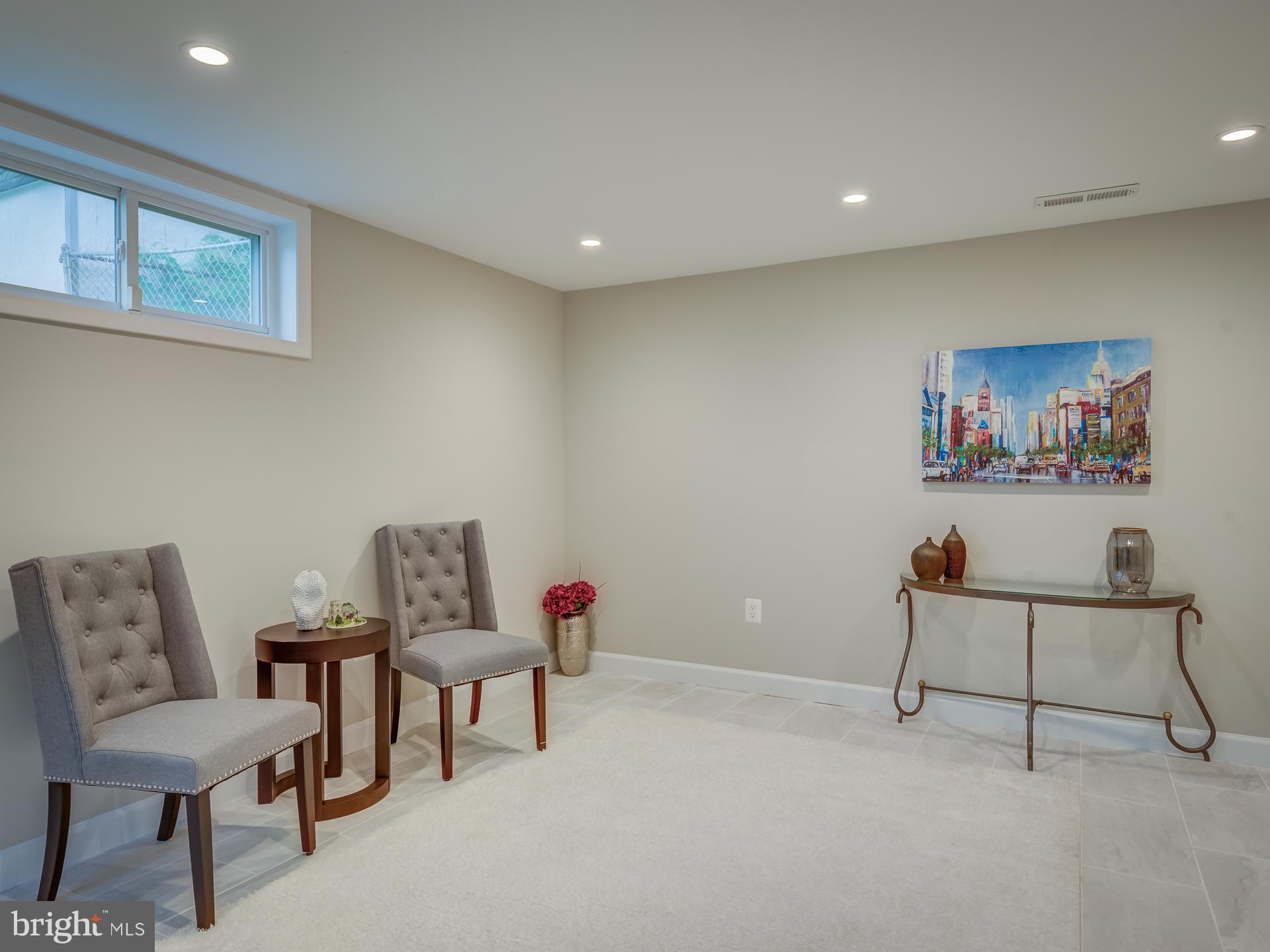 PEPPER MILL VILLAGE - Residential