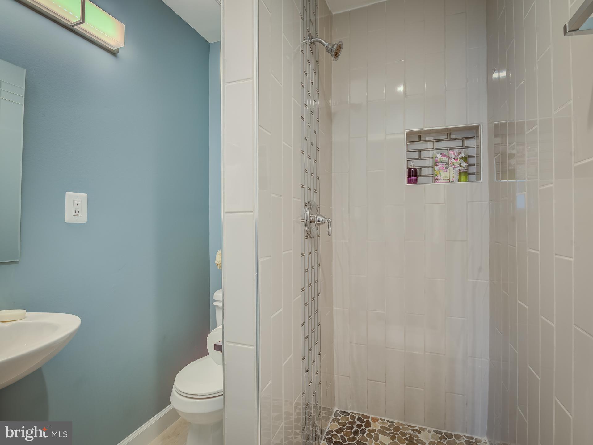 PEPPER MILL VILLAGE - Residential