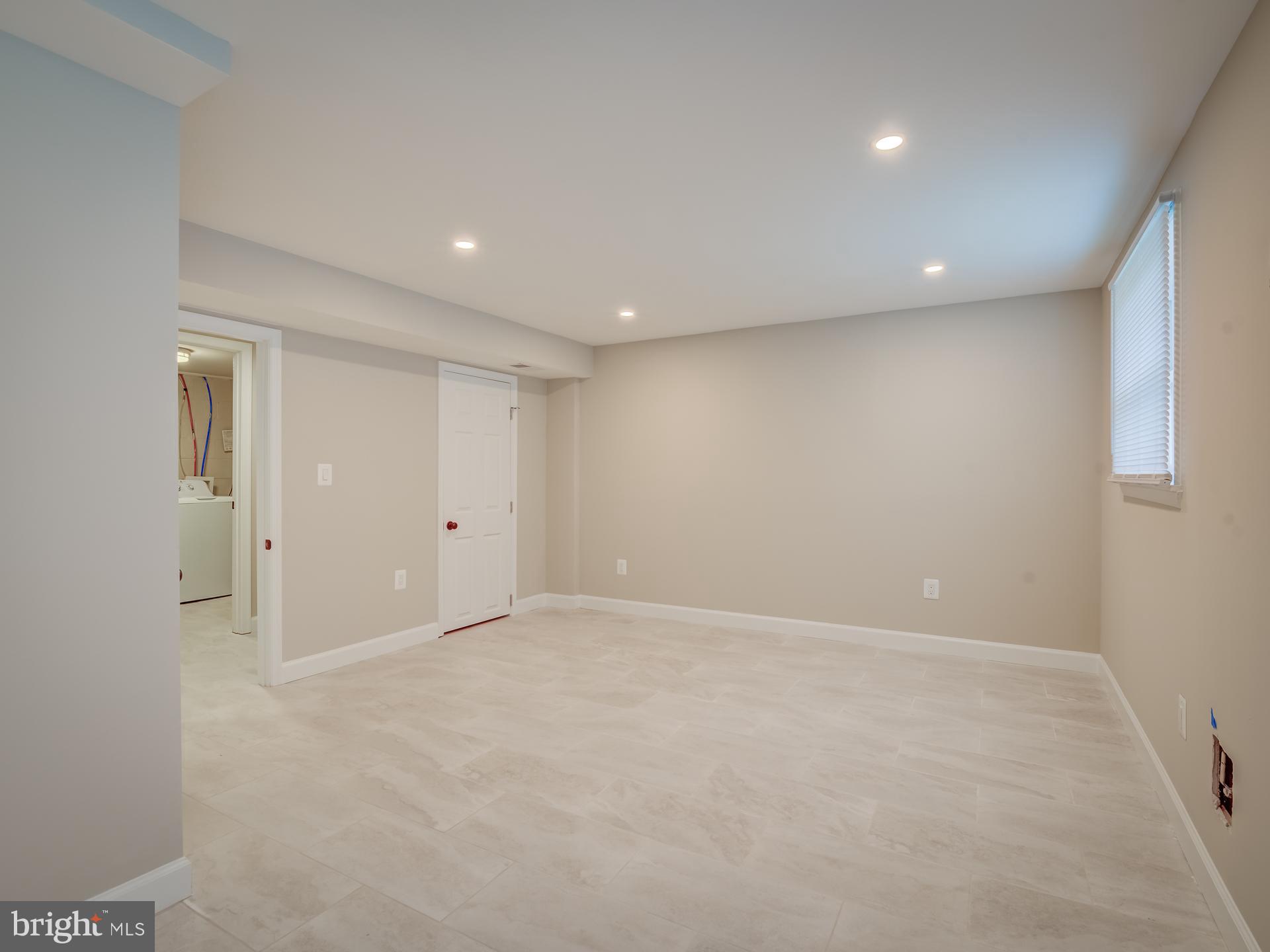 PEPPER MILL VILLAGE - Residential