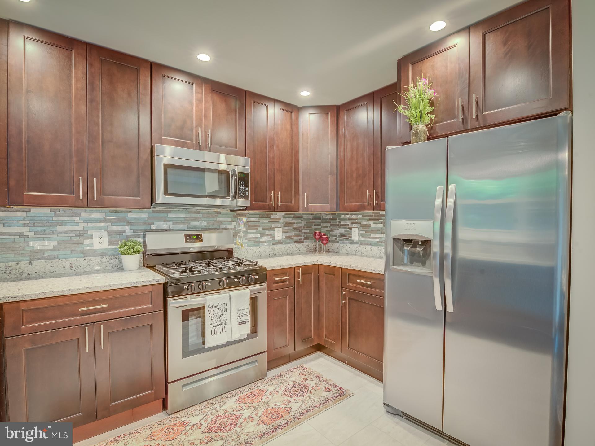 PEPPER MILL VILLAGE - Residential