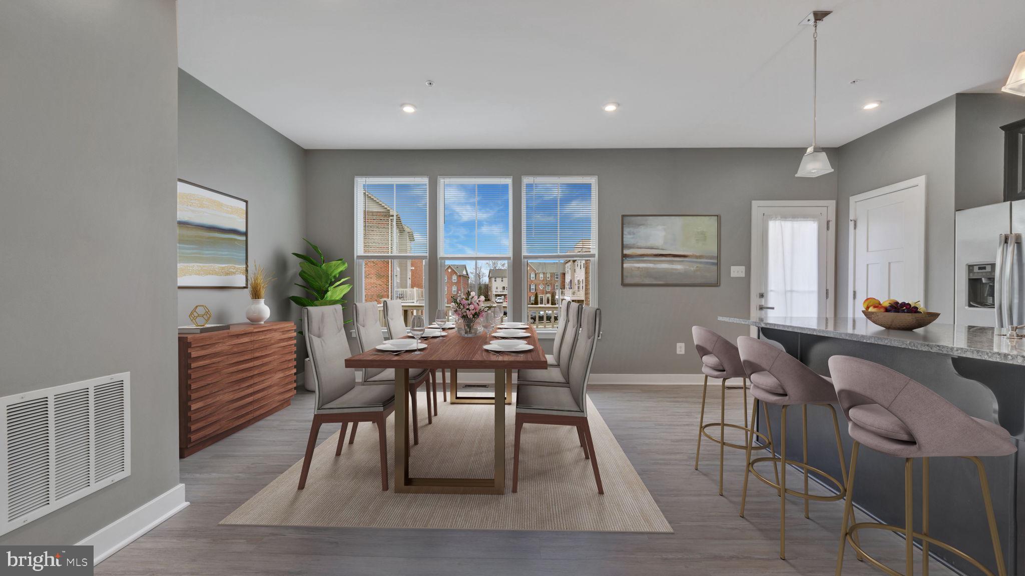 WESTCHESTER SQUARE - Residential