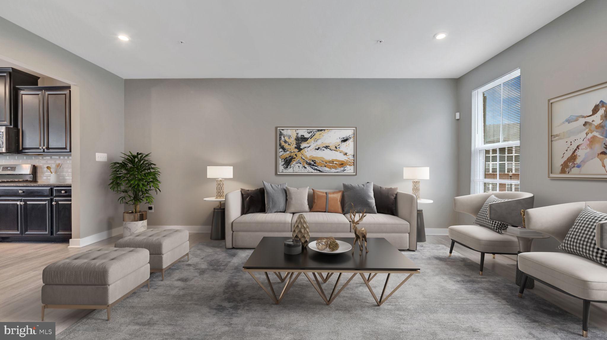 WESTCHESTER SQUARE - Residential