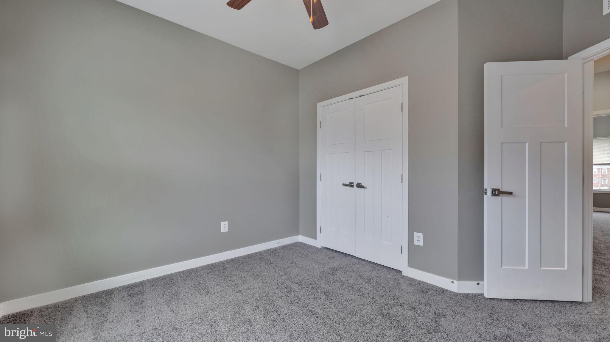 WESTCHESTER SQUARE - Residential