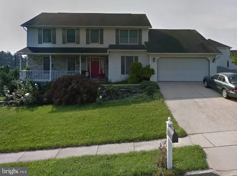 MLS: PACB2037900