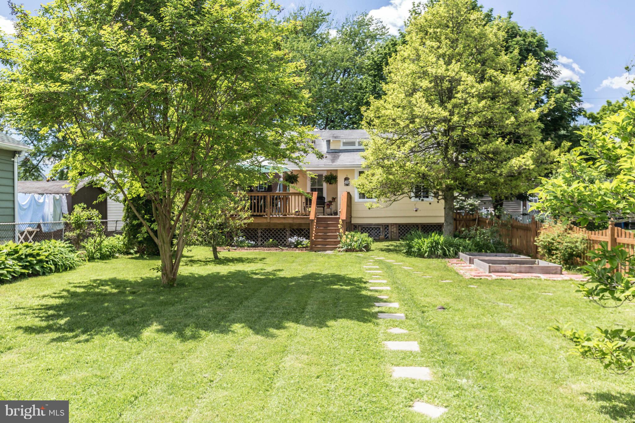 LAKE FALLS - Residential