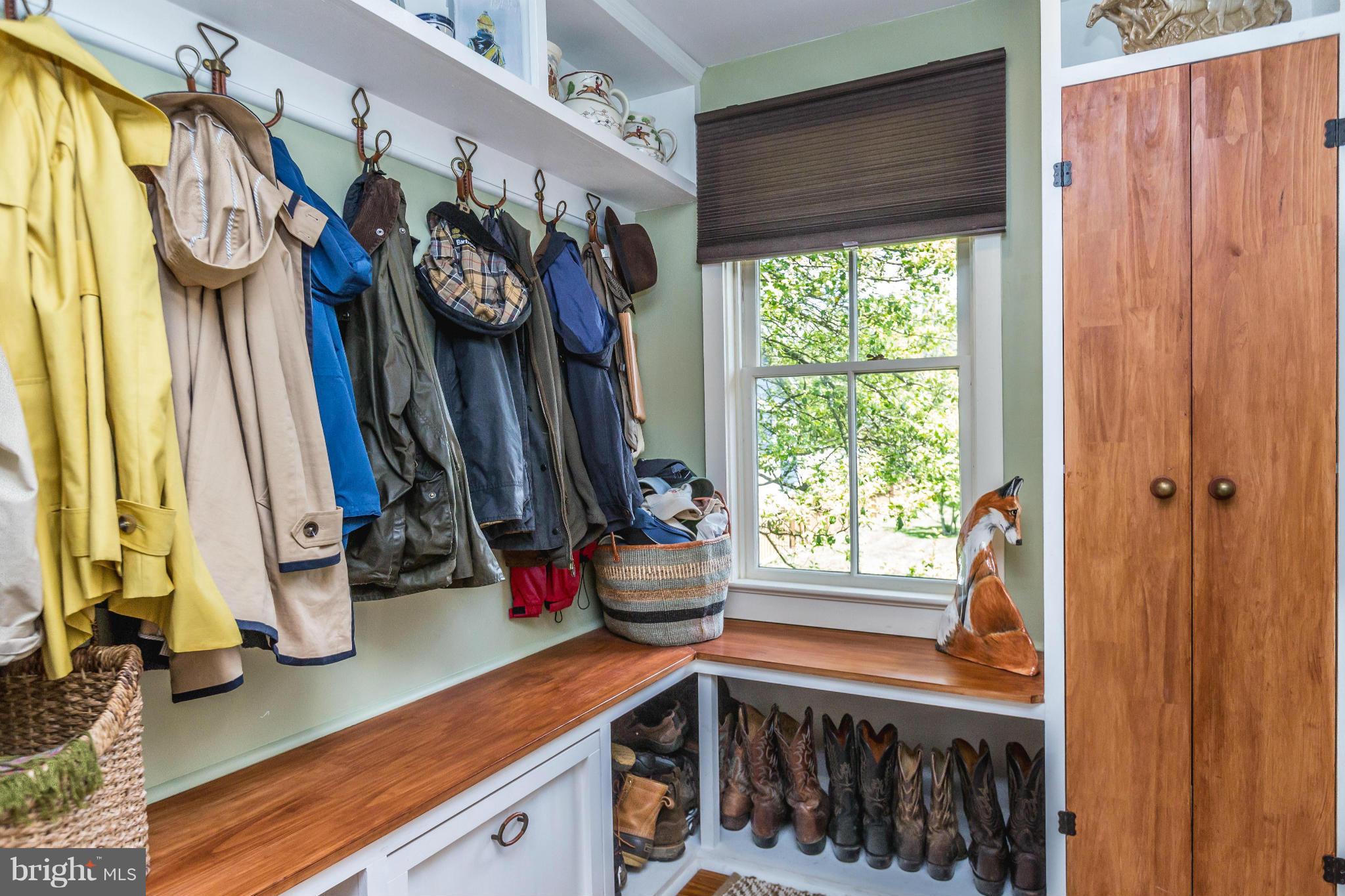 LAKE FALLS - Residential