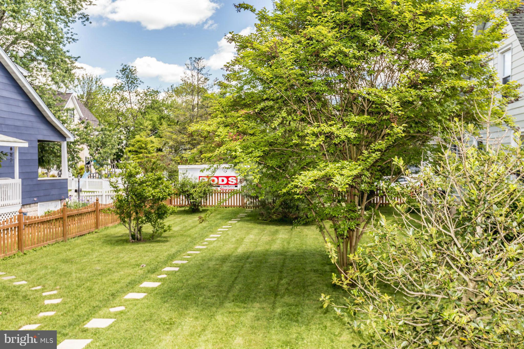 LAKE FALLS - Residential