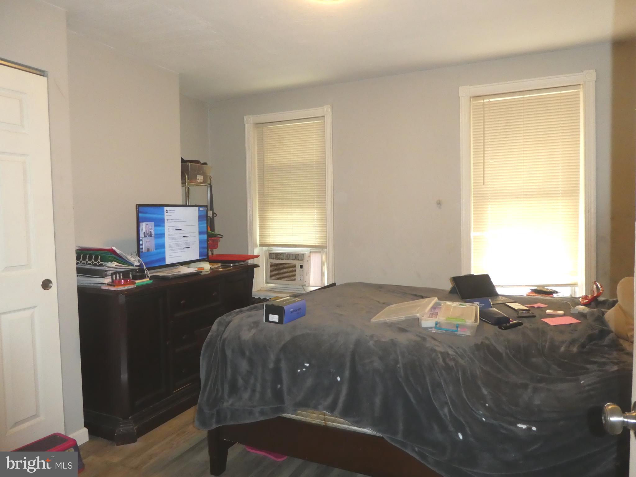 GERMANTOWN (EAST) - Residential