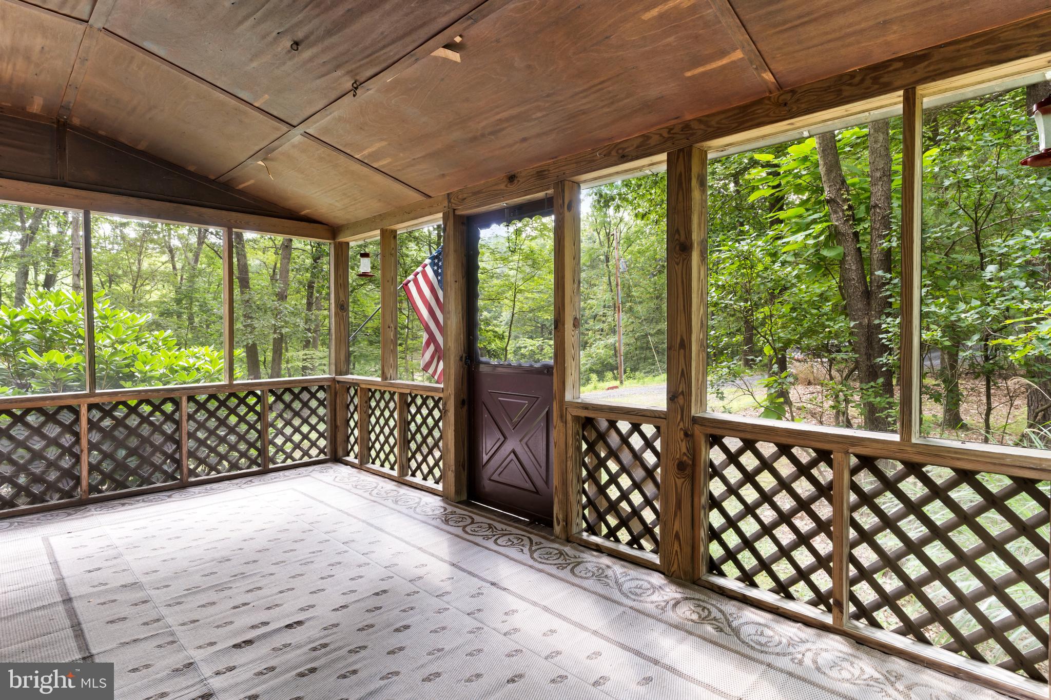 11644 CHESTER LANE