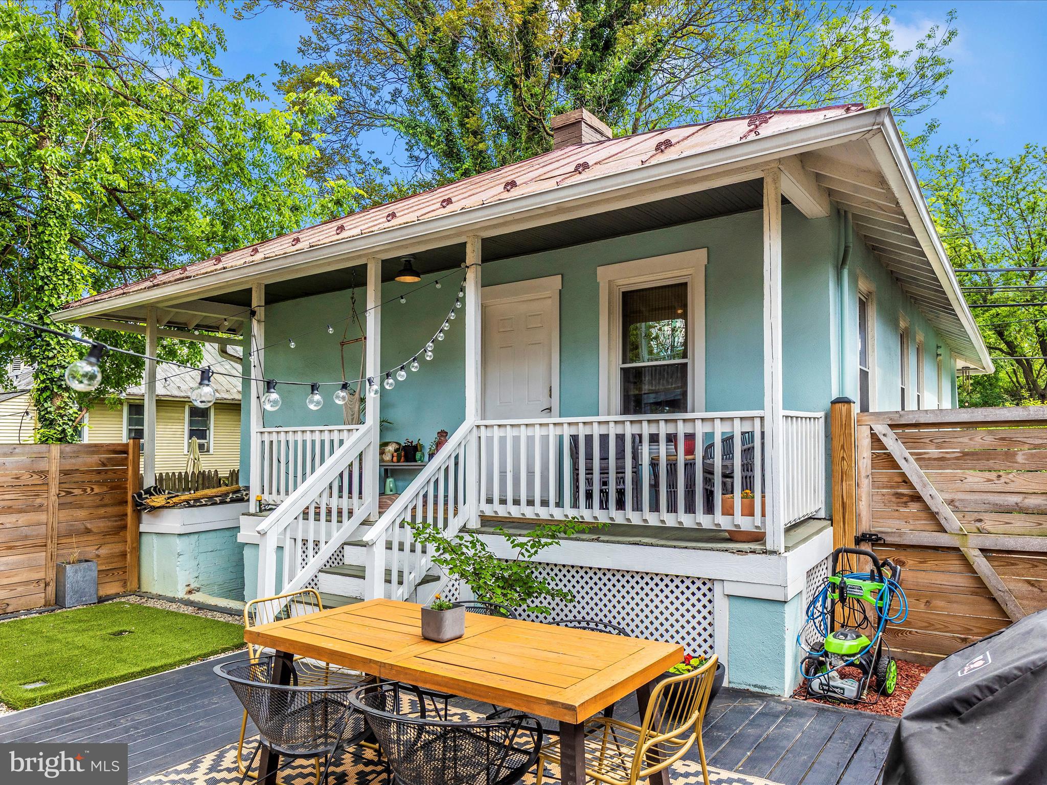 DOWNTOWN FREDERICK - Residential