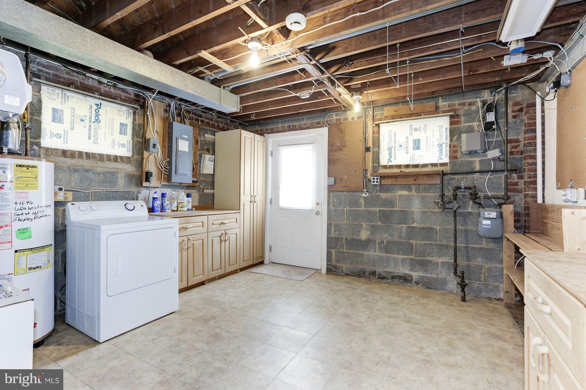 FRANKLIN PARK - Residential Lease