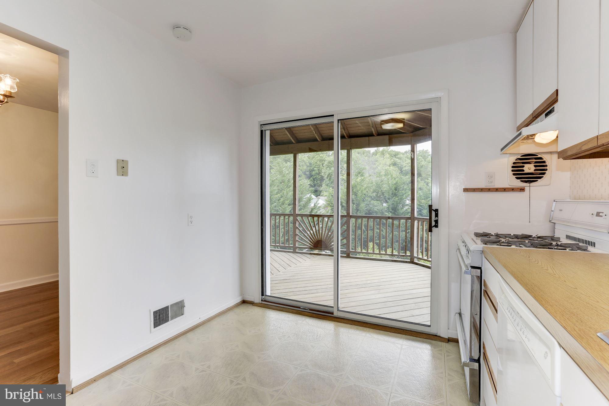 FRANKLIN PARK - Residential Lease