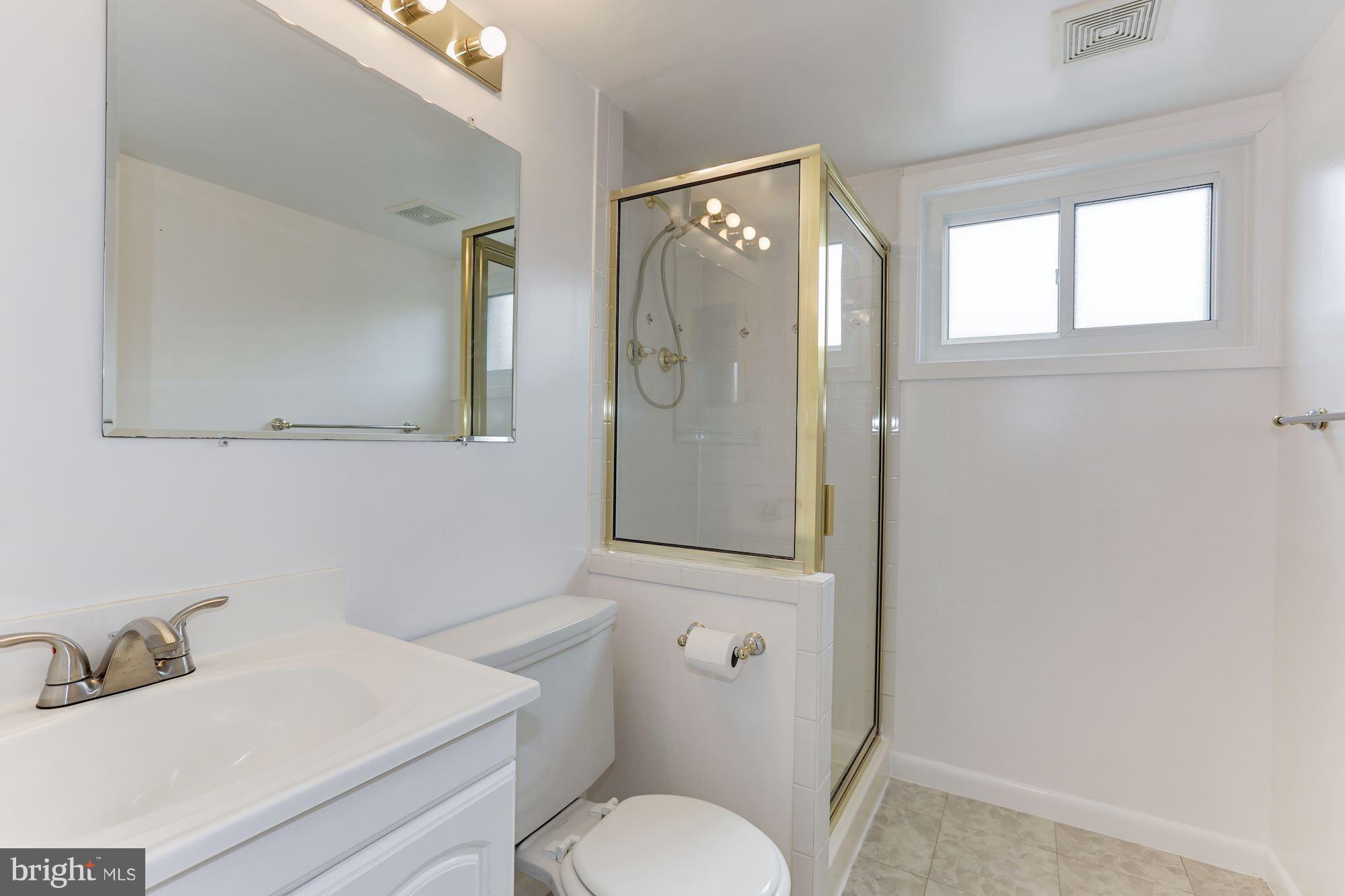 FRANKLIN PARK - Residential Lease