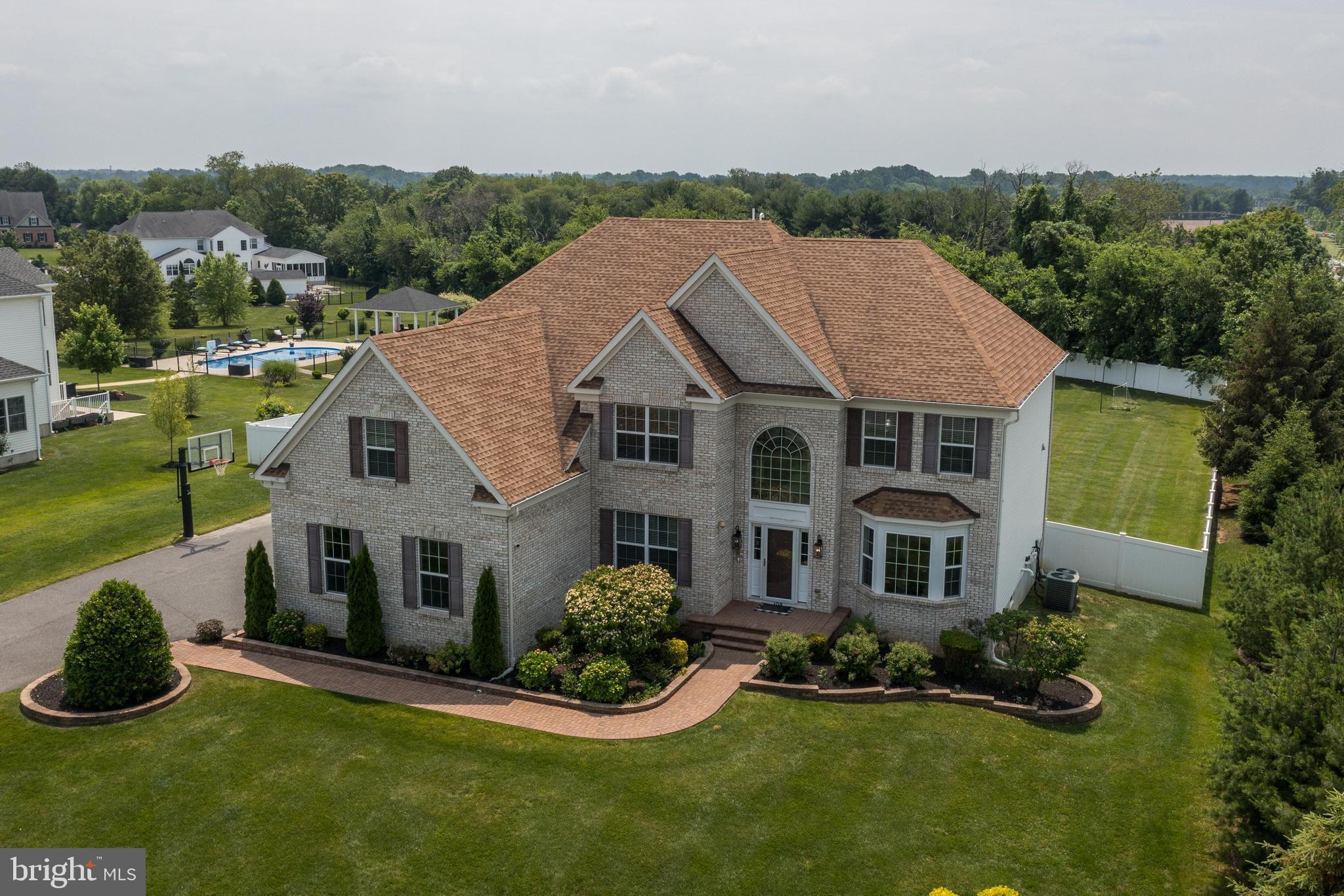 102 TUSCAN LANE