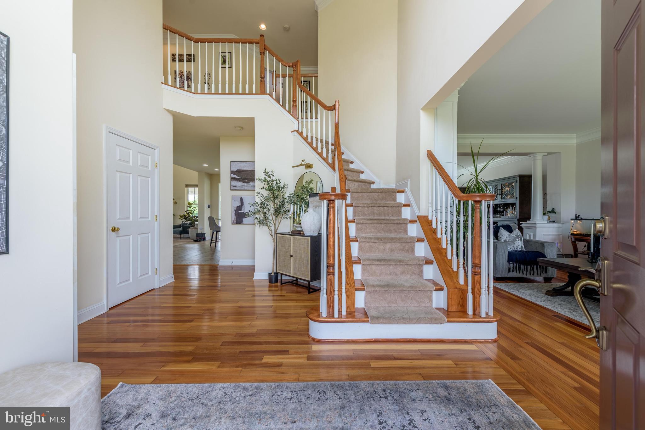 102 TUSCAN LANE