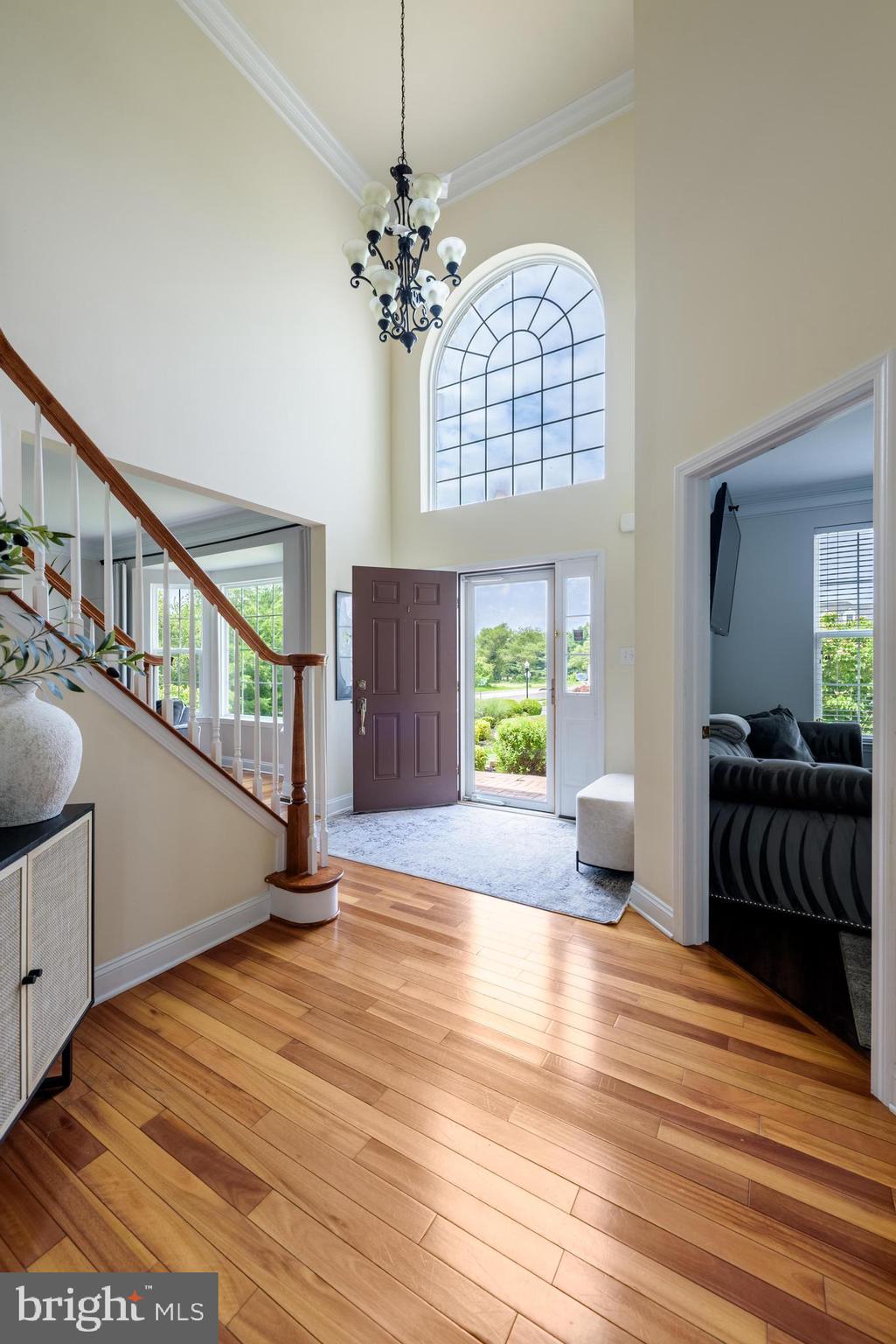 102 TUSCAN LANE