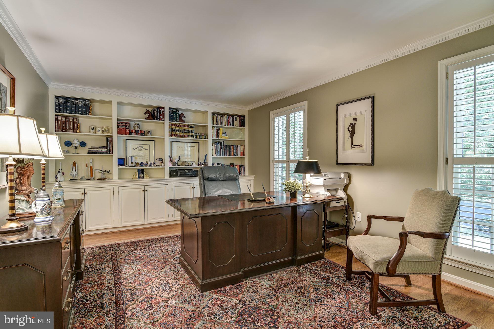 RIVER FALLS - Residential