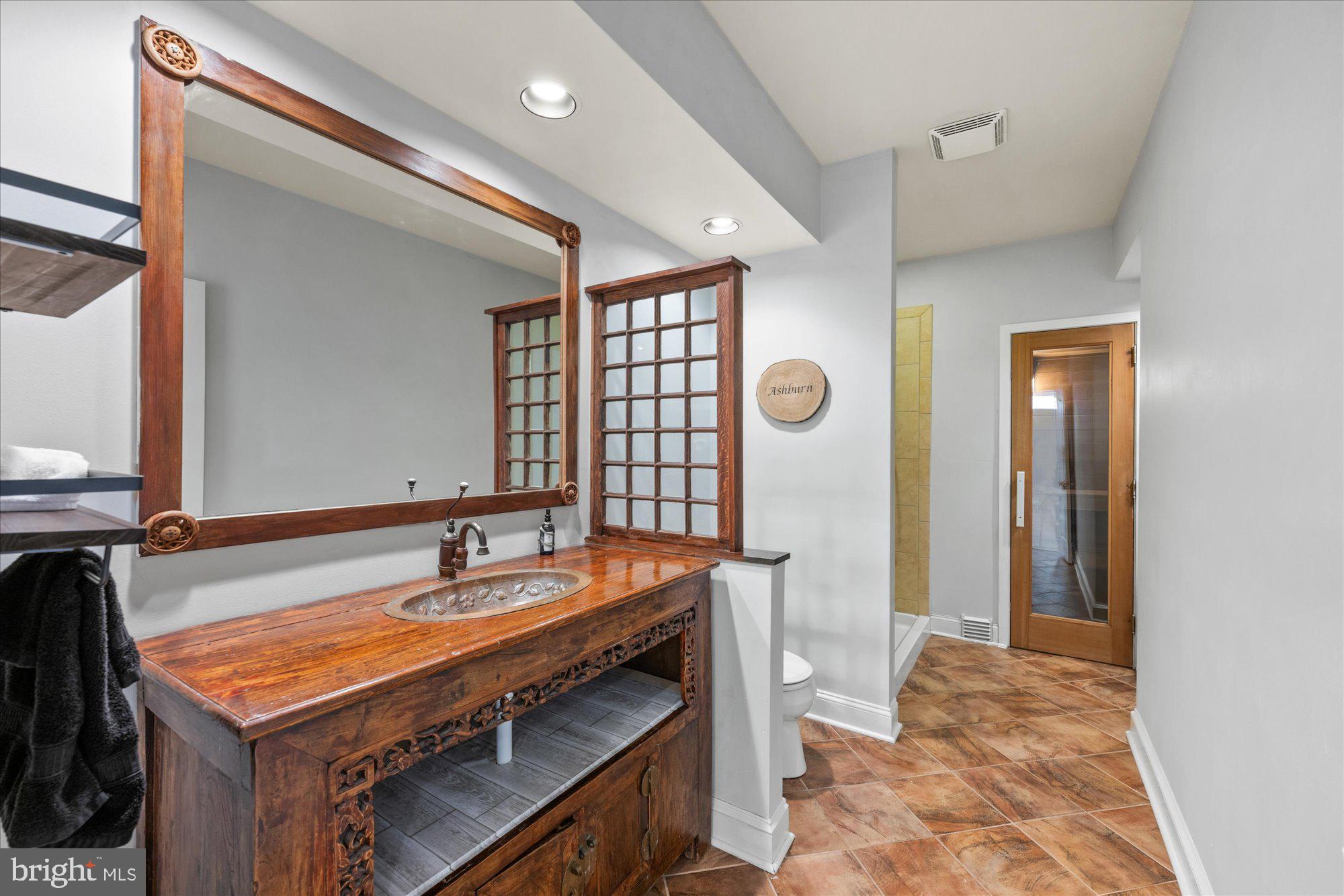 BELMONT COUNTRY CLUB - Residential