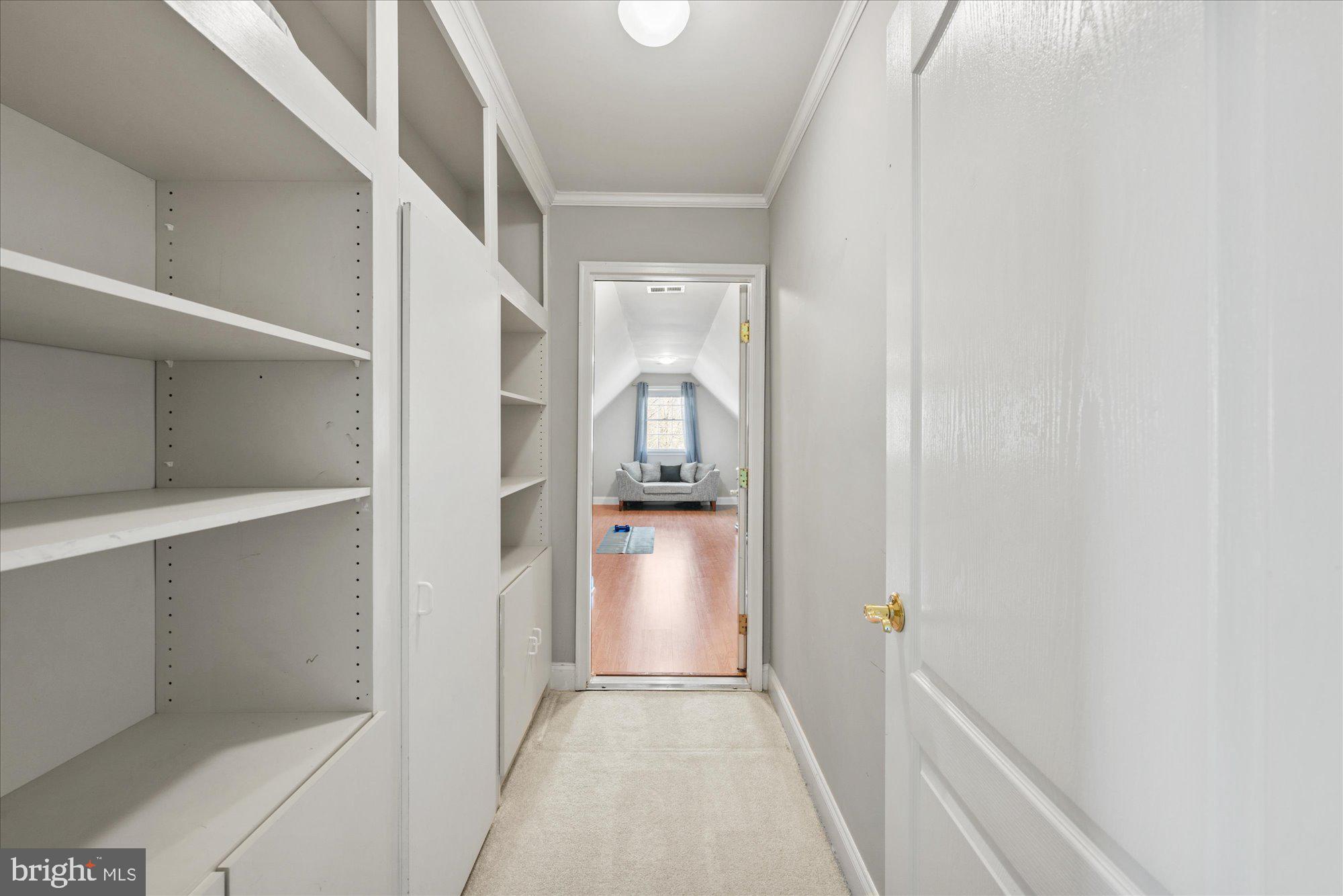 BELMONT COUNTRY CLUB - Residential