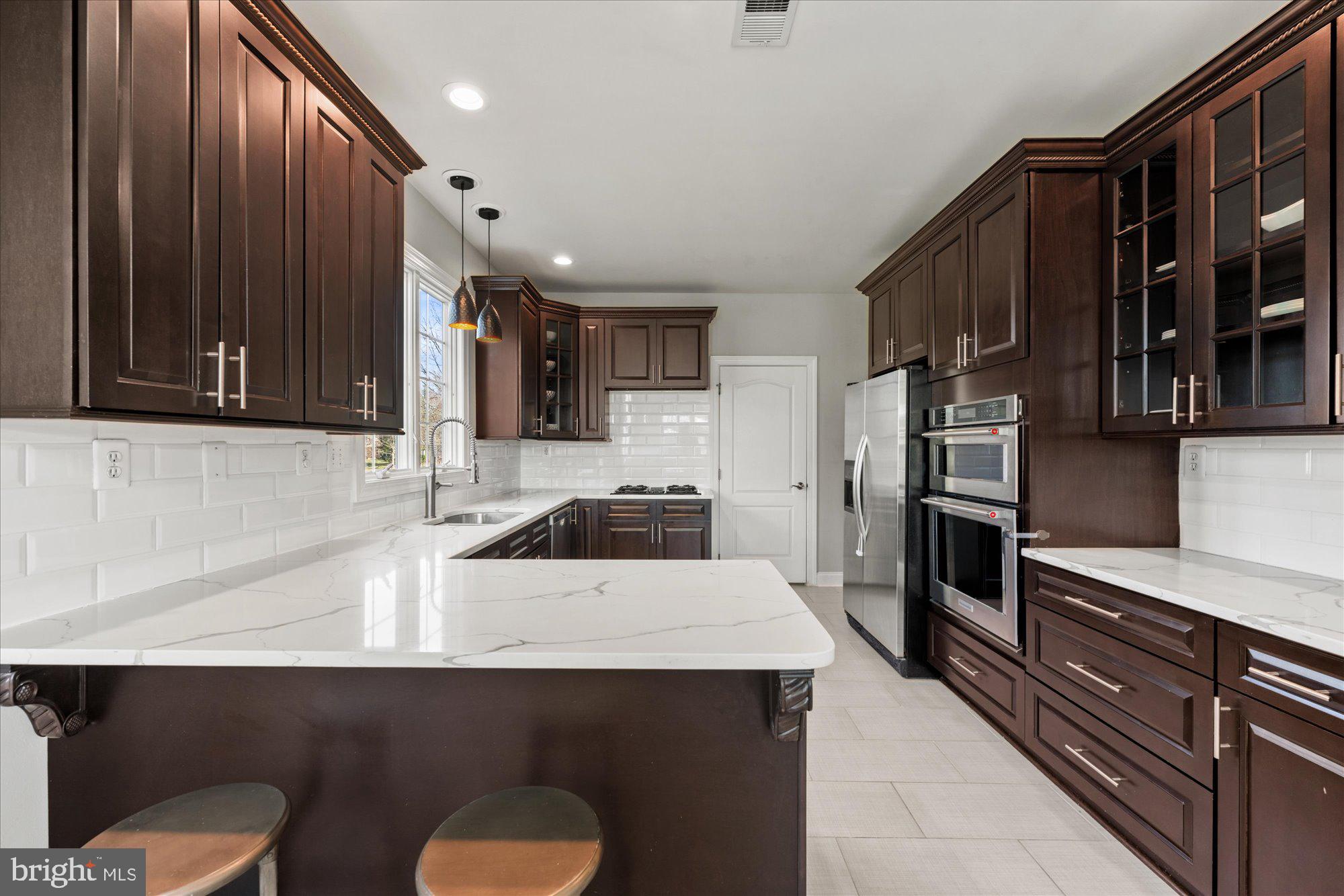 BELMONT COUNTRY CLUB - Residential