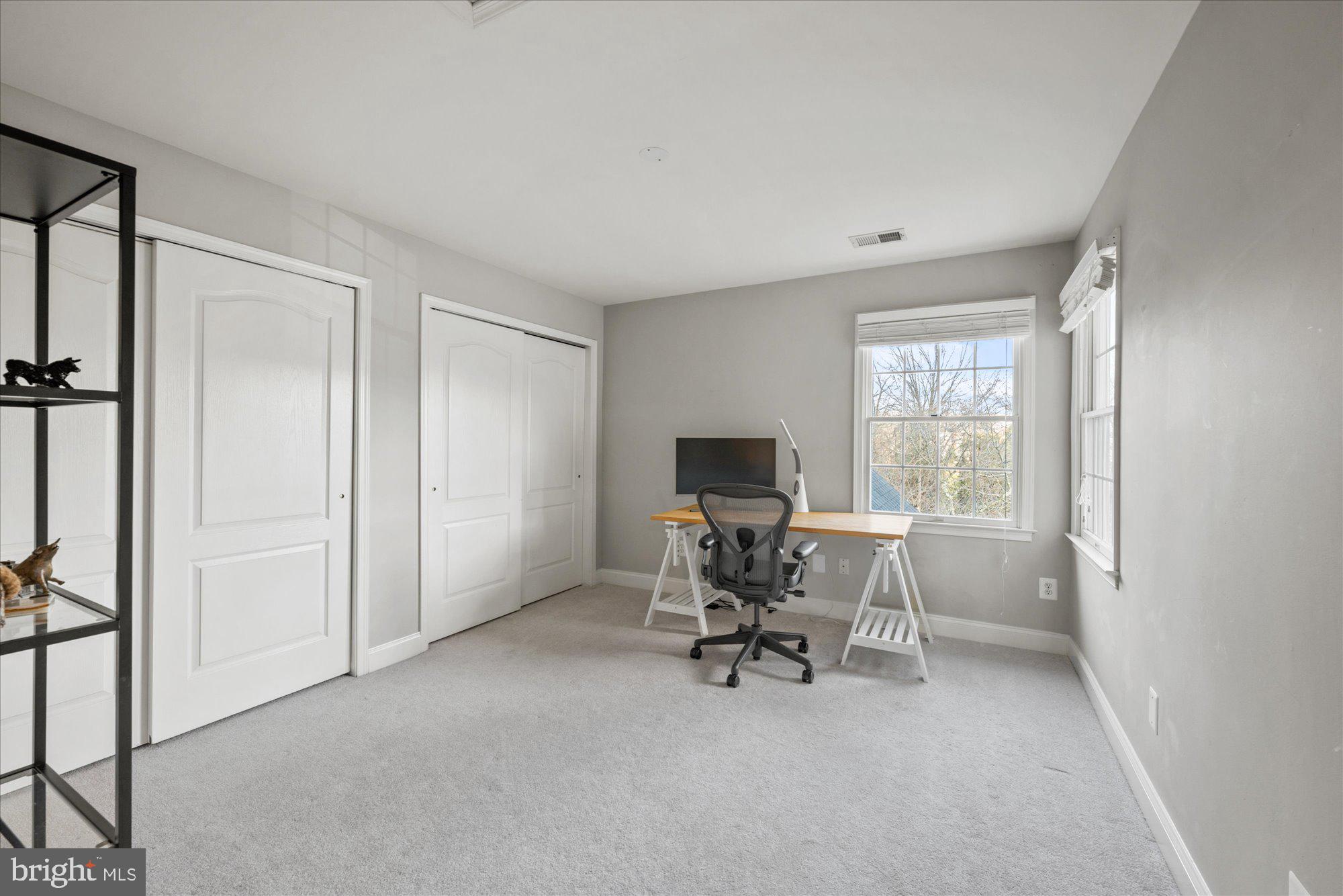 BELMONT COUNTRY CLUB - Residential